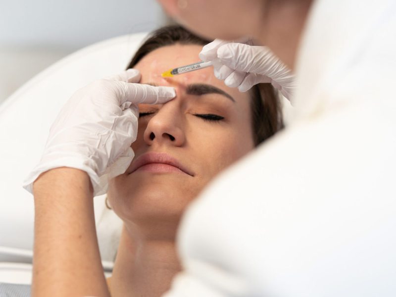 Botox Behandlung Stirnfalten Falten Aesthetiqua Ärzte Alena Schwede