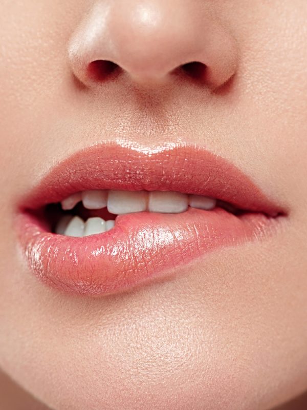 Botox®-Lip-Flip--Natürliche-Lippen-vergrößerung-Aesthetiqua-Praxis-St-Leon-Rot